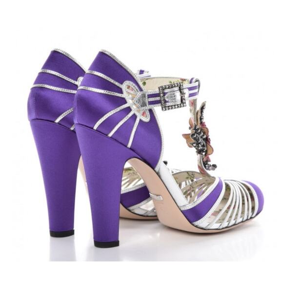 Gucci  Nappa Silk Mariska Embellished T-Strap Pumps 37IT - Picture 4 of 10